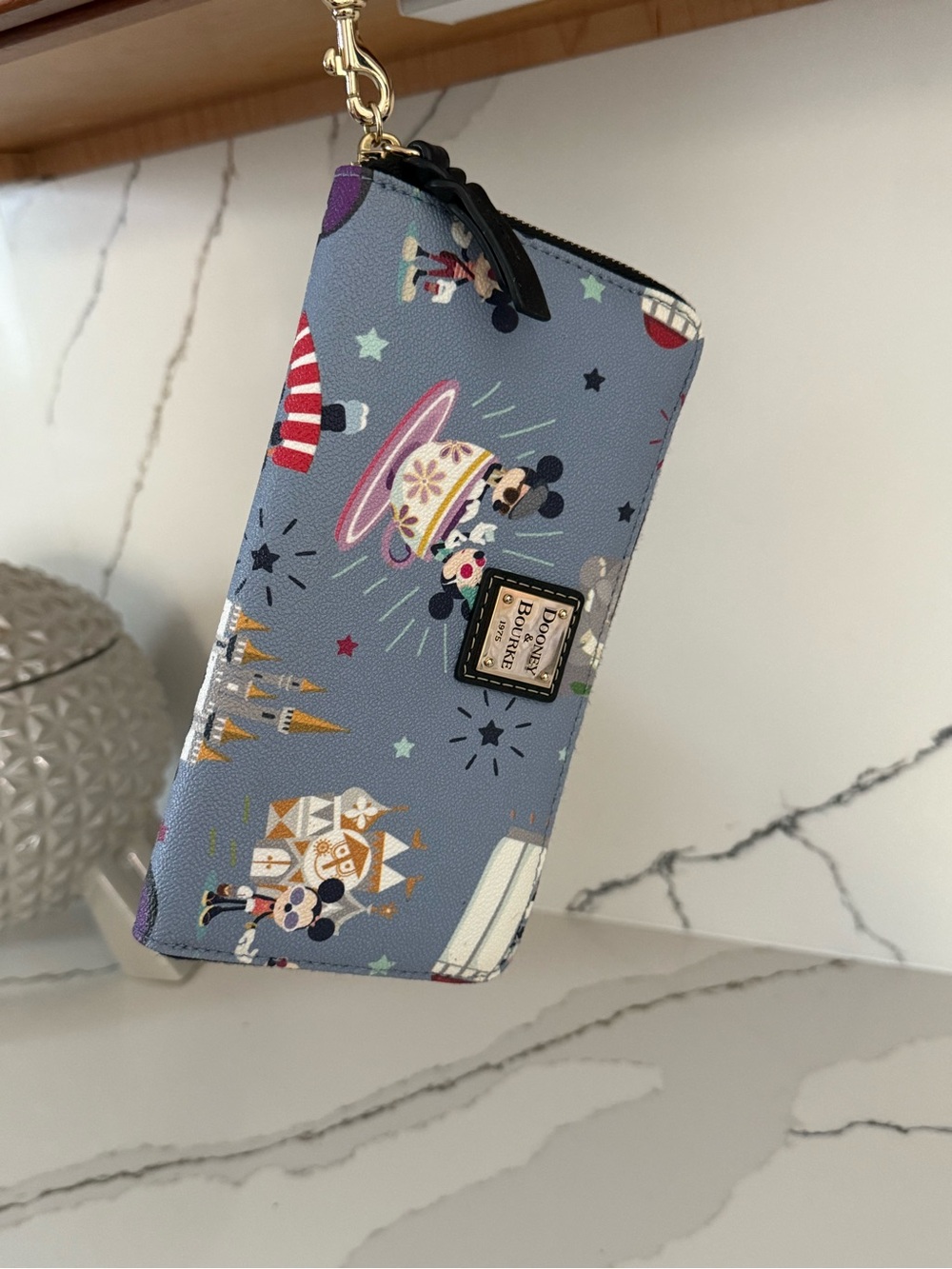 Disney Parks Dooney & Bourke Walt Disney World Attractions Wristlet Wallet Rare! - Picture 3 of 7